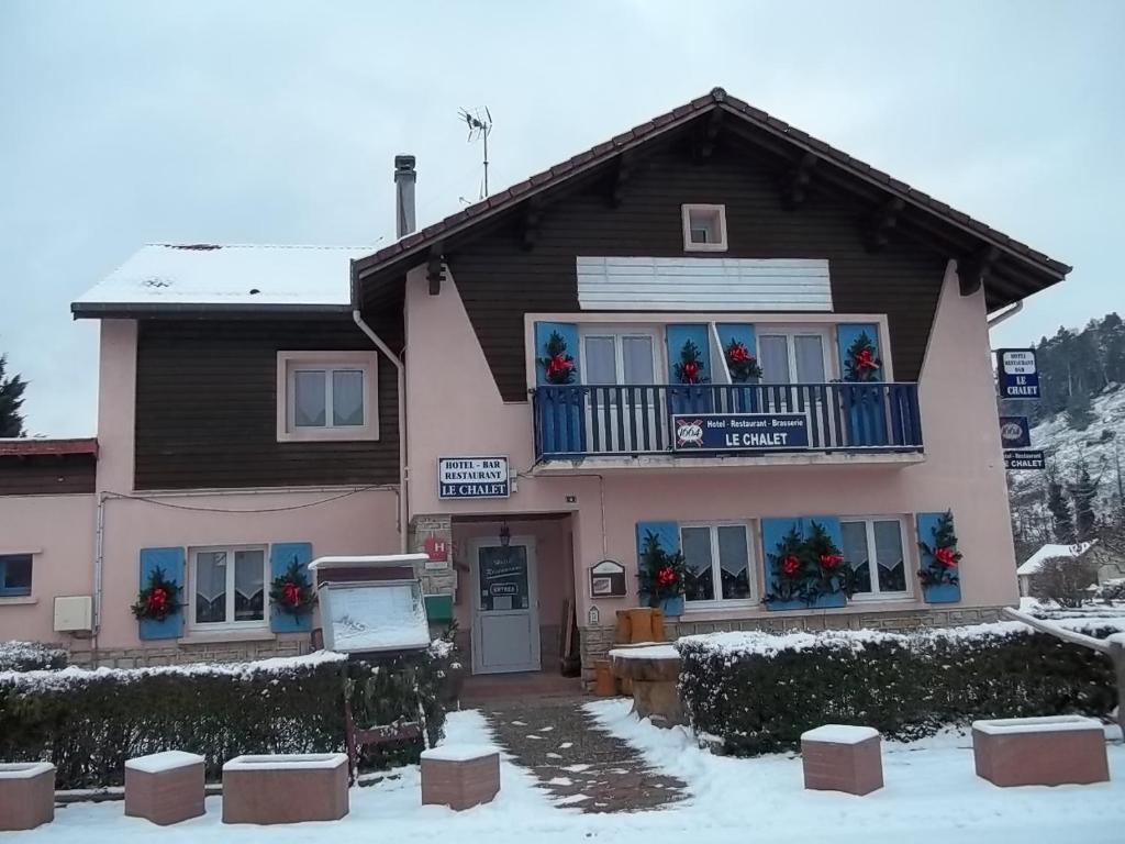 Hotel Restaurant Le Chalet Pierre Percee Bagian luar foto